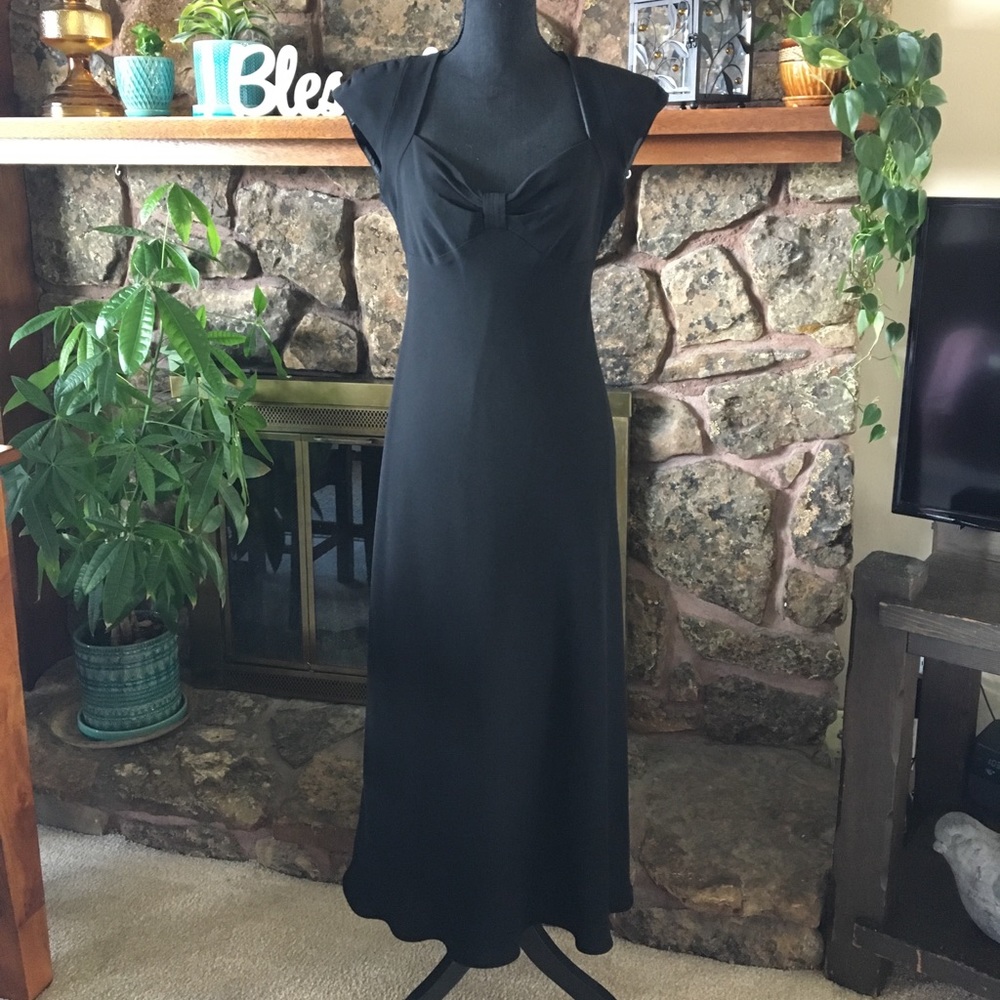 💃🏻Jones New York Elegant Black Dress